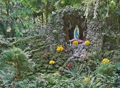 Lourdes-Grotte in Zaisenhausen