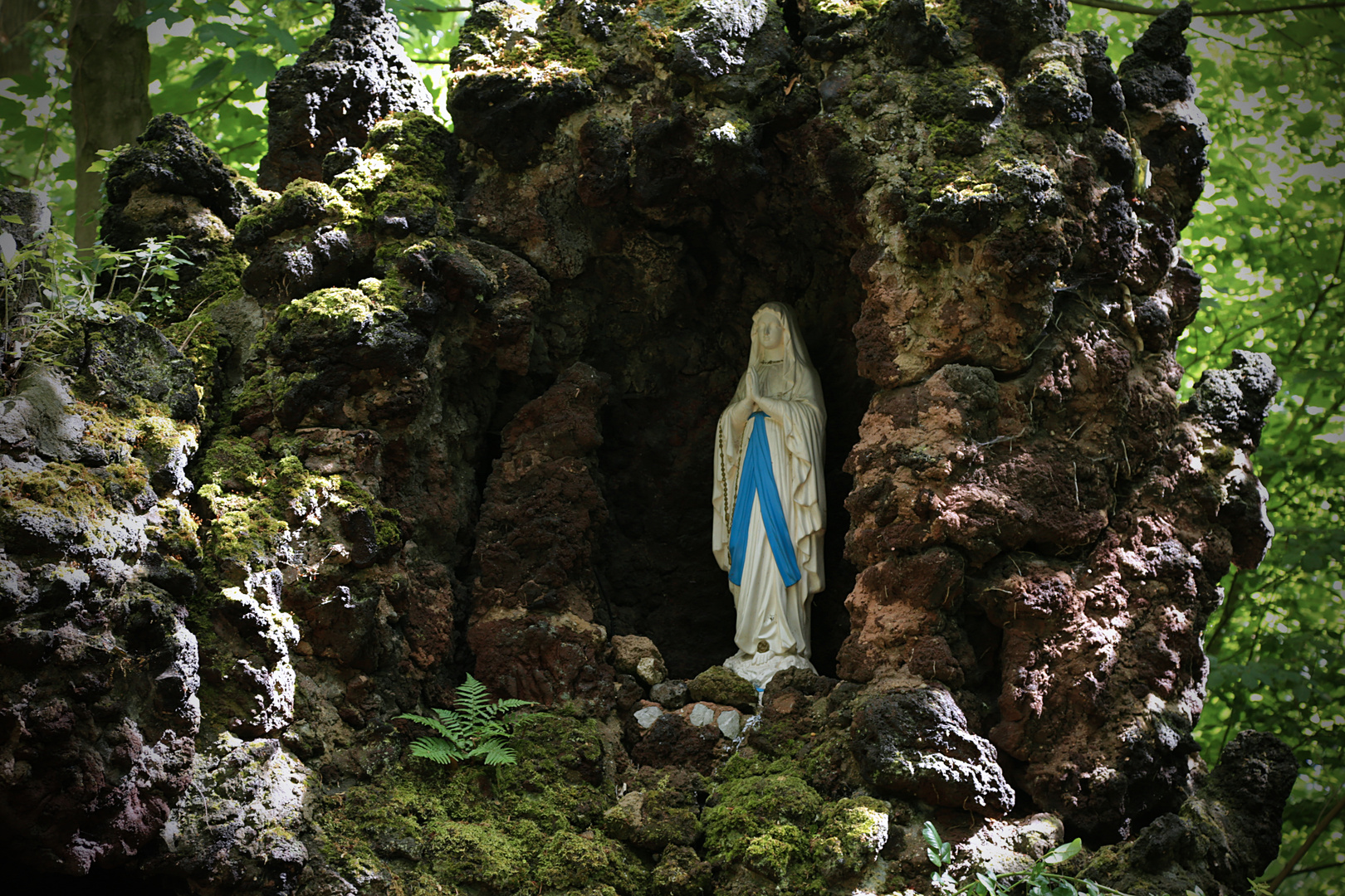 Lourdes - Grotte Nikolauskloster