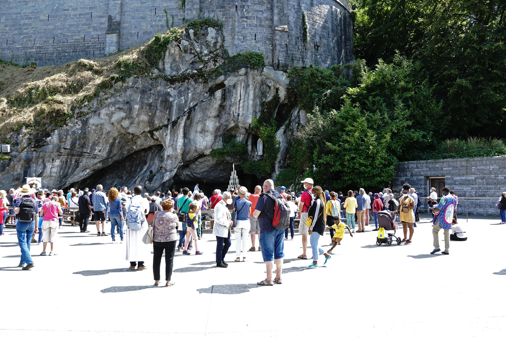 Lourdes hl. Bezirk.