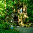 Lourdesgrotte am Nikolauskloster in Jüchen