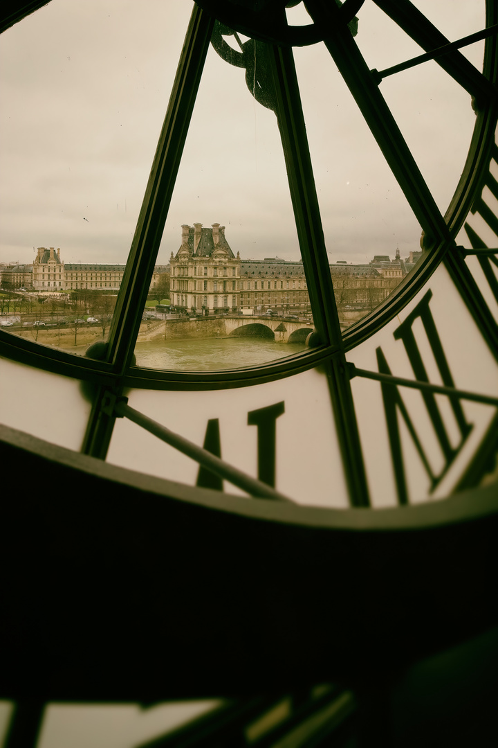 Louvre