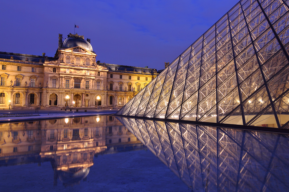 Louvre at night