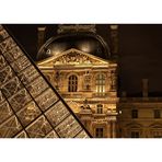 Louvre bei Nacht 1