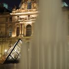 Louvre by night 4