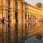 Louvre gespiegelt