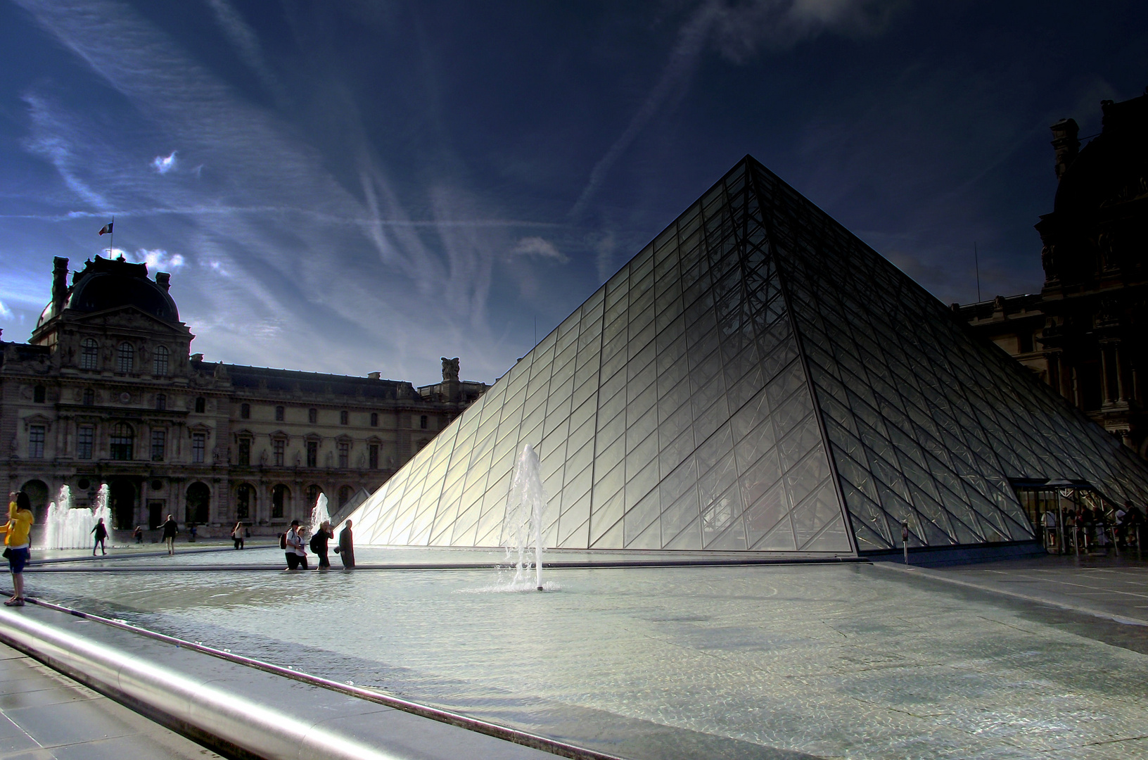 Louvre-Historisch?!