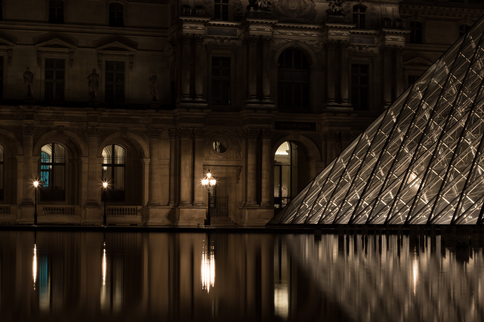 Louvre im November ;)