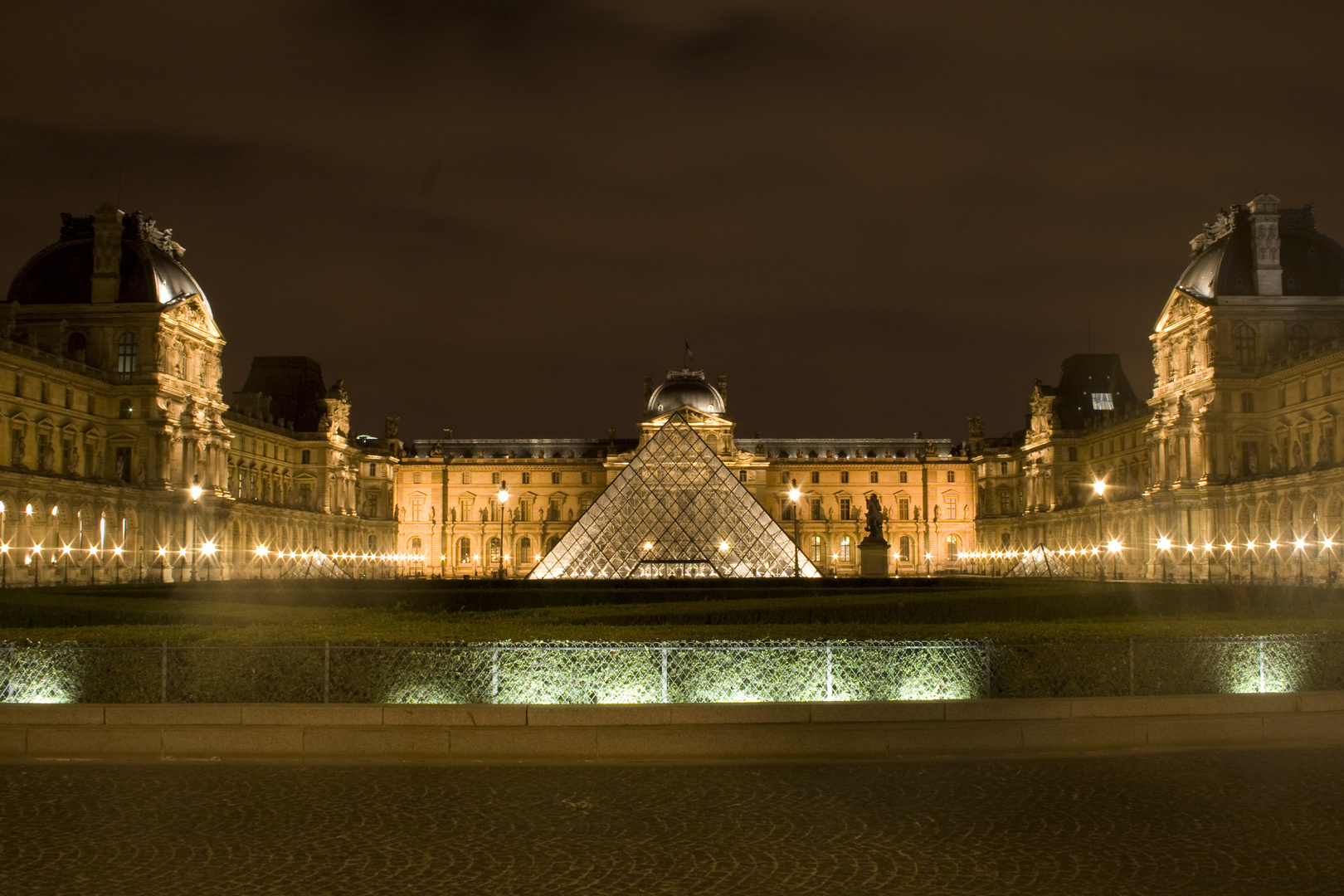 Louvre @ night