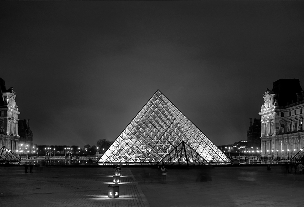 Louvre @ Night