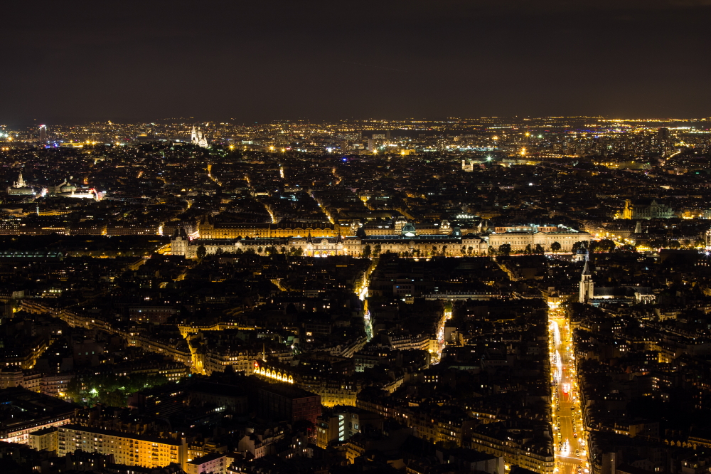 -- Louvre Night --