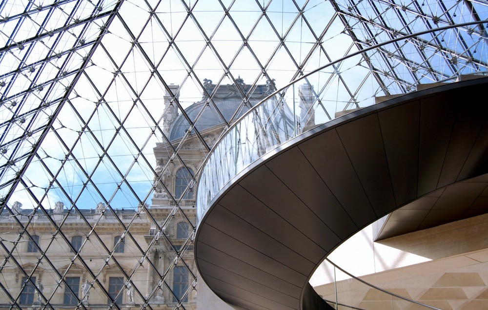 Louvre particolare