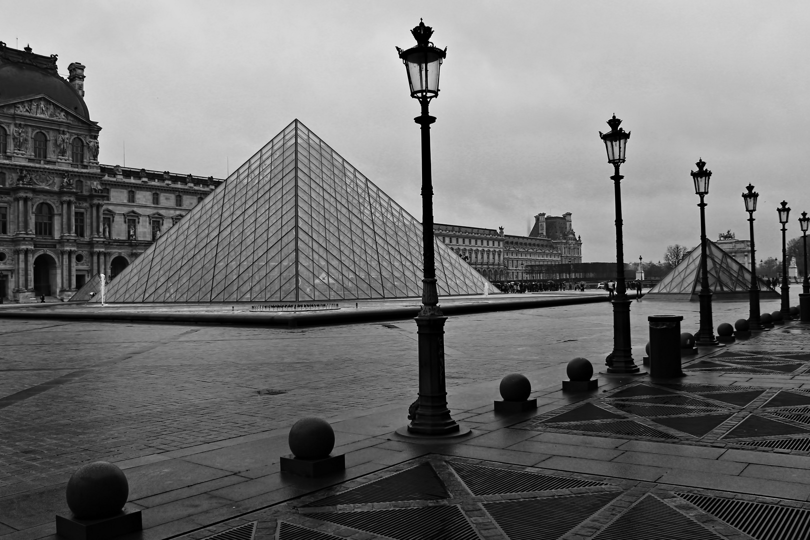 Louvre Pyramide