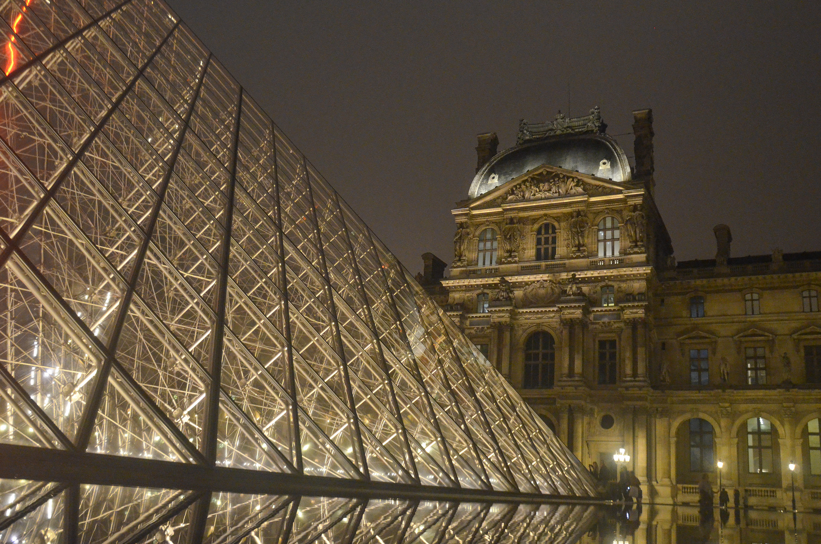 Louvre Pyramide