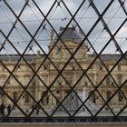 Louvre und die Pyramide