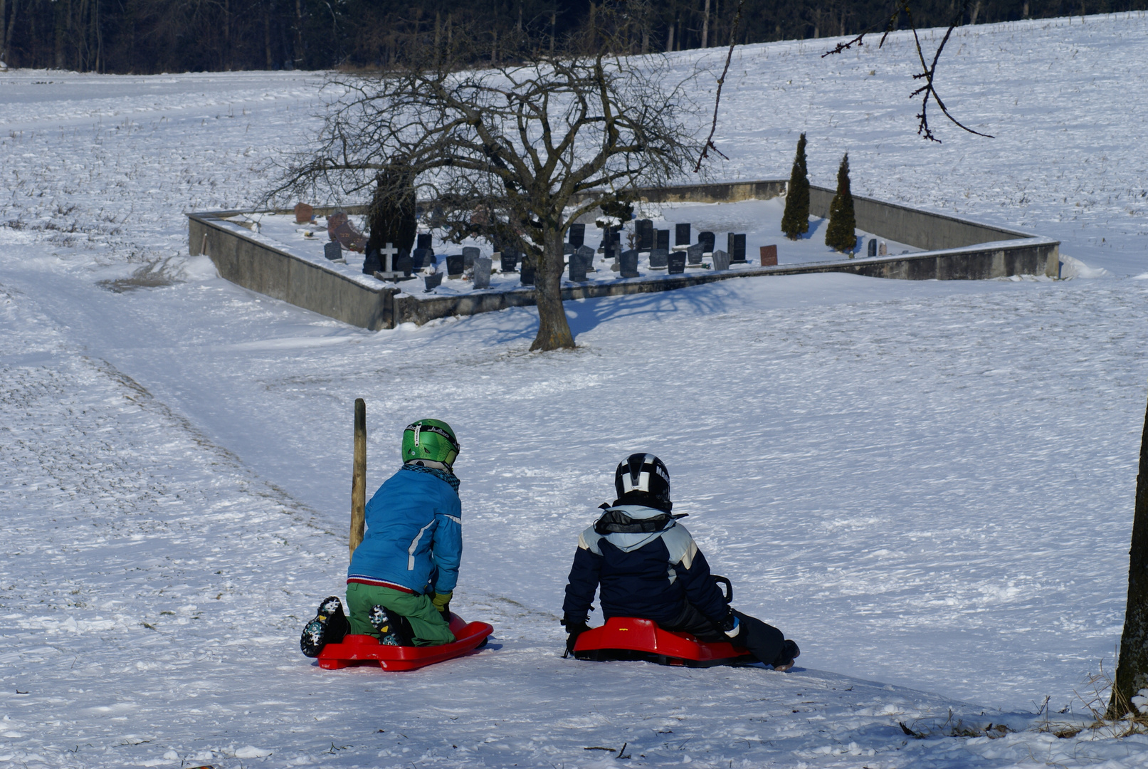 Lovatens (CH), 2012 Jeux de neige près du cimetière