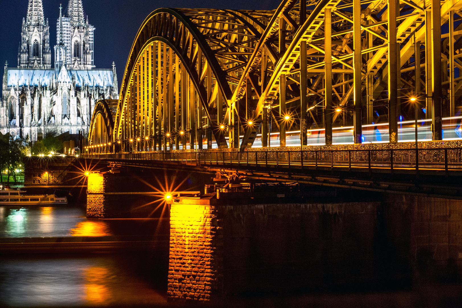 Love Bridge - Cologne Cathedral