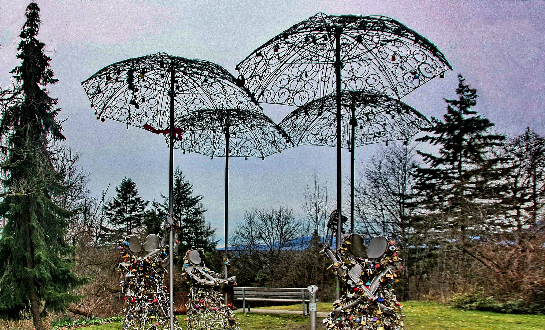 lovers under umbrellas