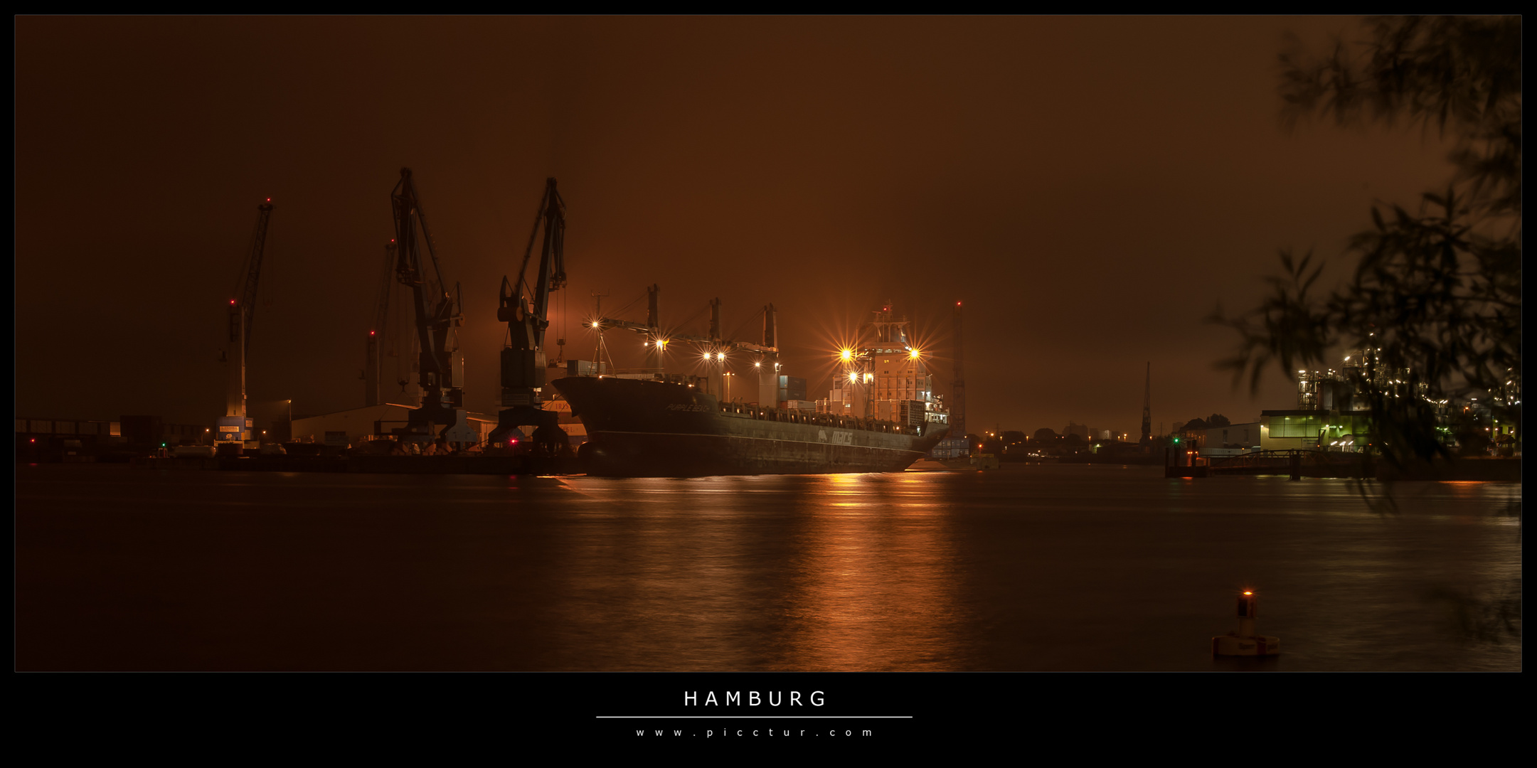 Low light Speicherstadt Hamburg