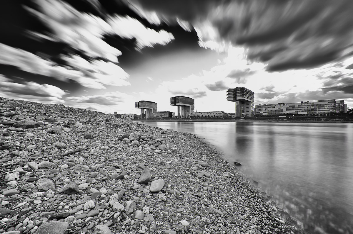 low tide at the rhine