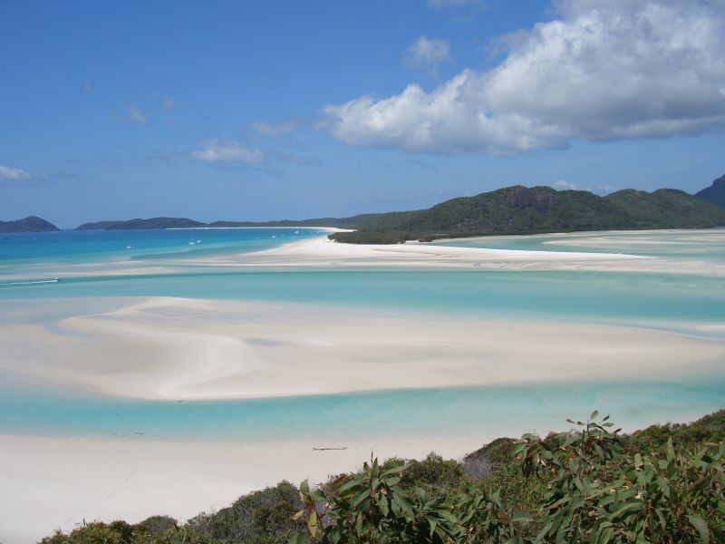 low tide at whitehaven beach, hil inlet