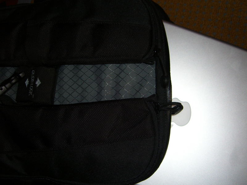 Lowepro Vertex 200 AW - Laptop-Fach