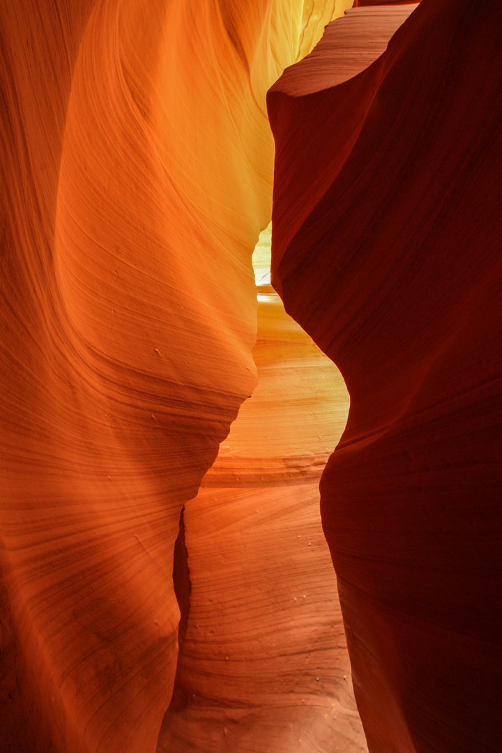 lower Antelope Canyon, 1