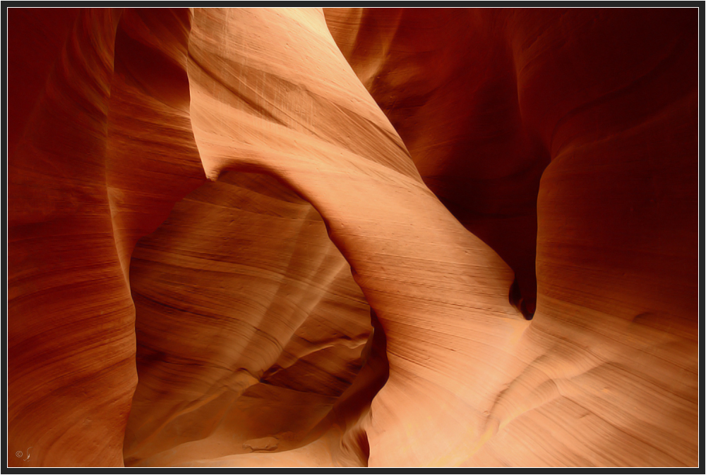 Lower Antelope Canyon