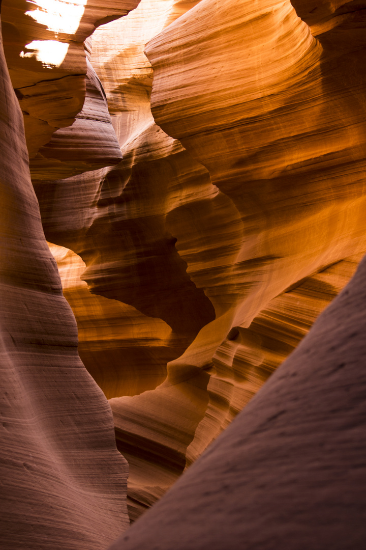 Lower Antelope Canyon