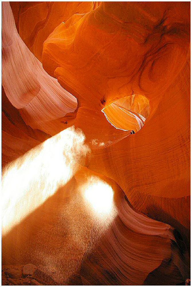 Lower Antelope Canyon