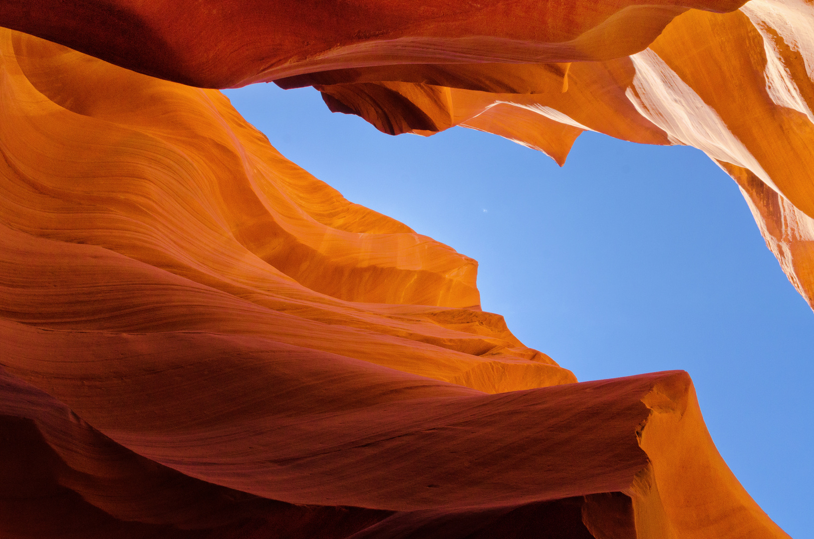 Lower Antelope Canyon meets the Sky!