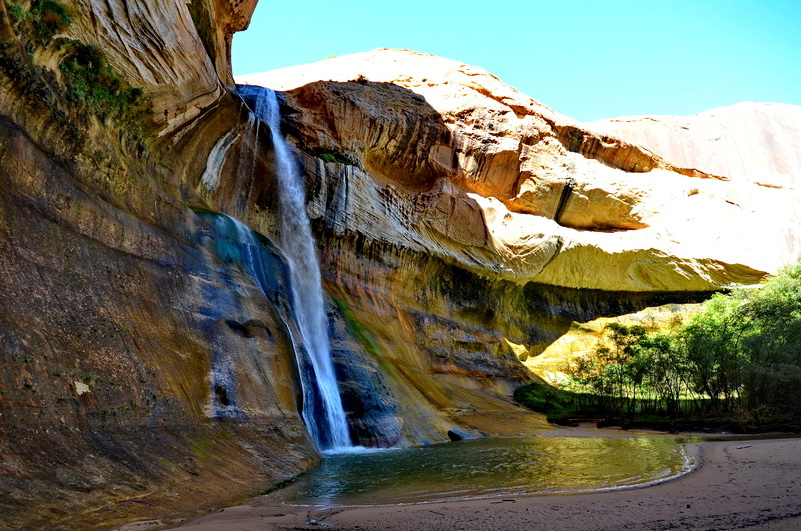 Lower Calf Creek Falls