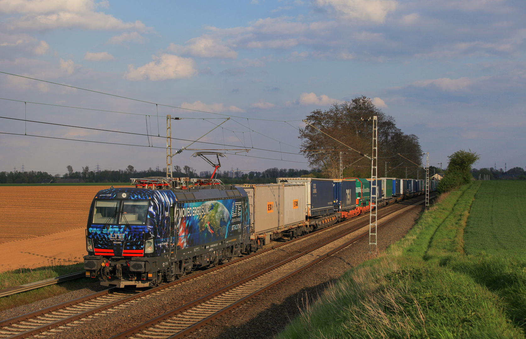 LTE 193 694 im Sonnigen Rommerskirchen