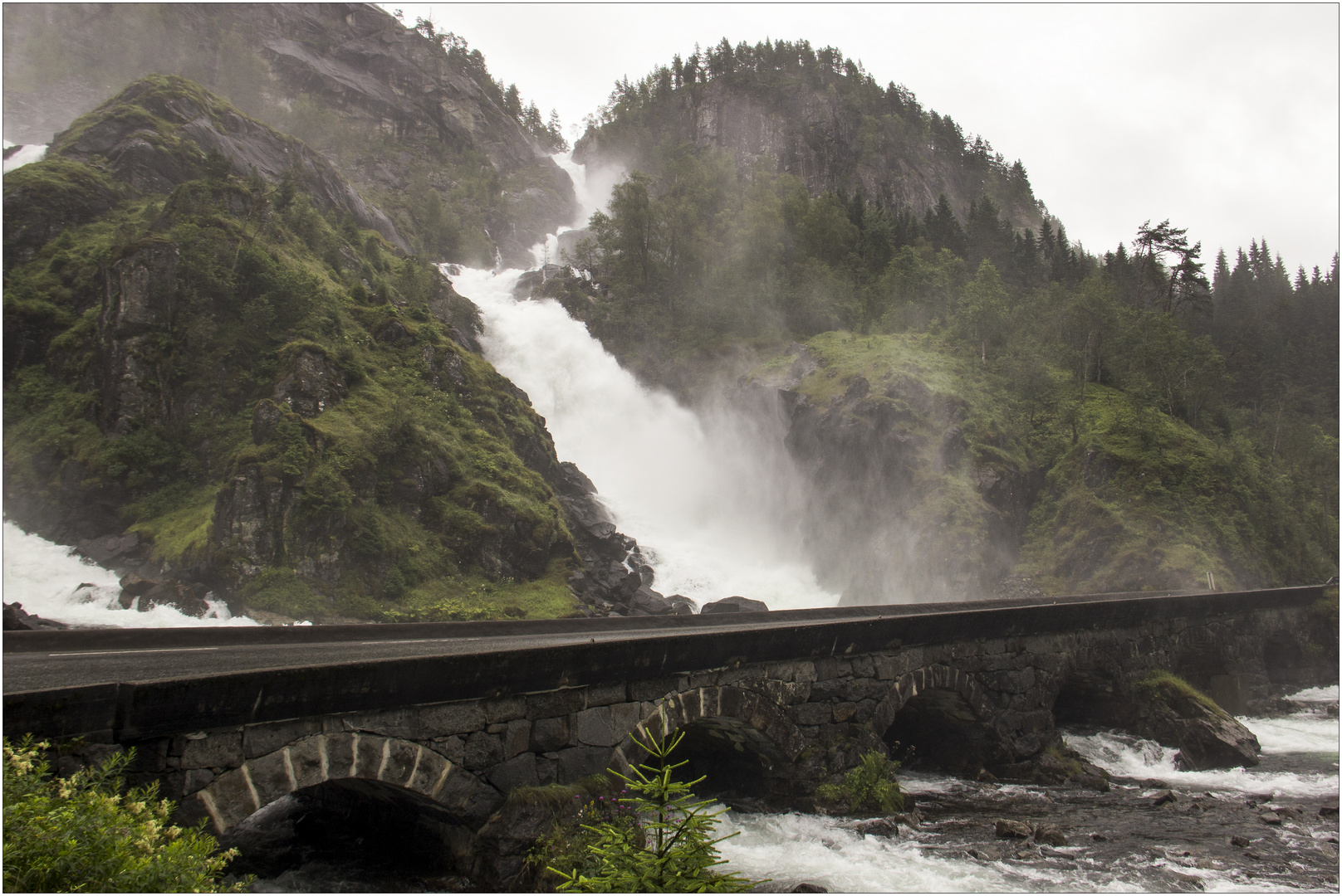 Låtefossen (04.08.2017) ...