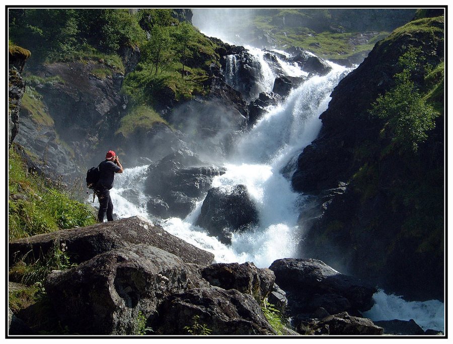 Låtefossen / Hordaland