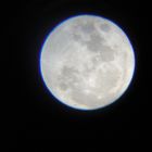 Lua em telescópio