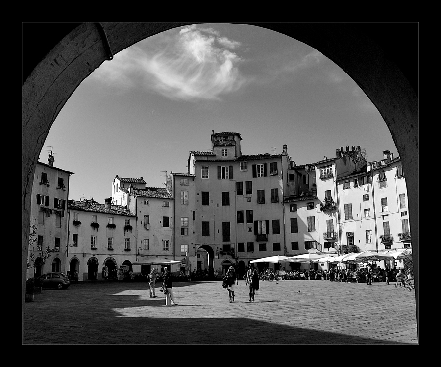 LUCCA