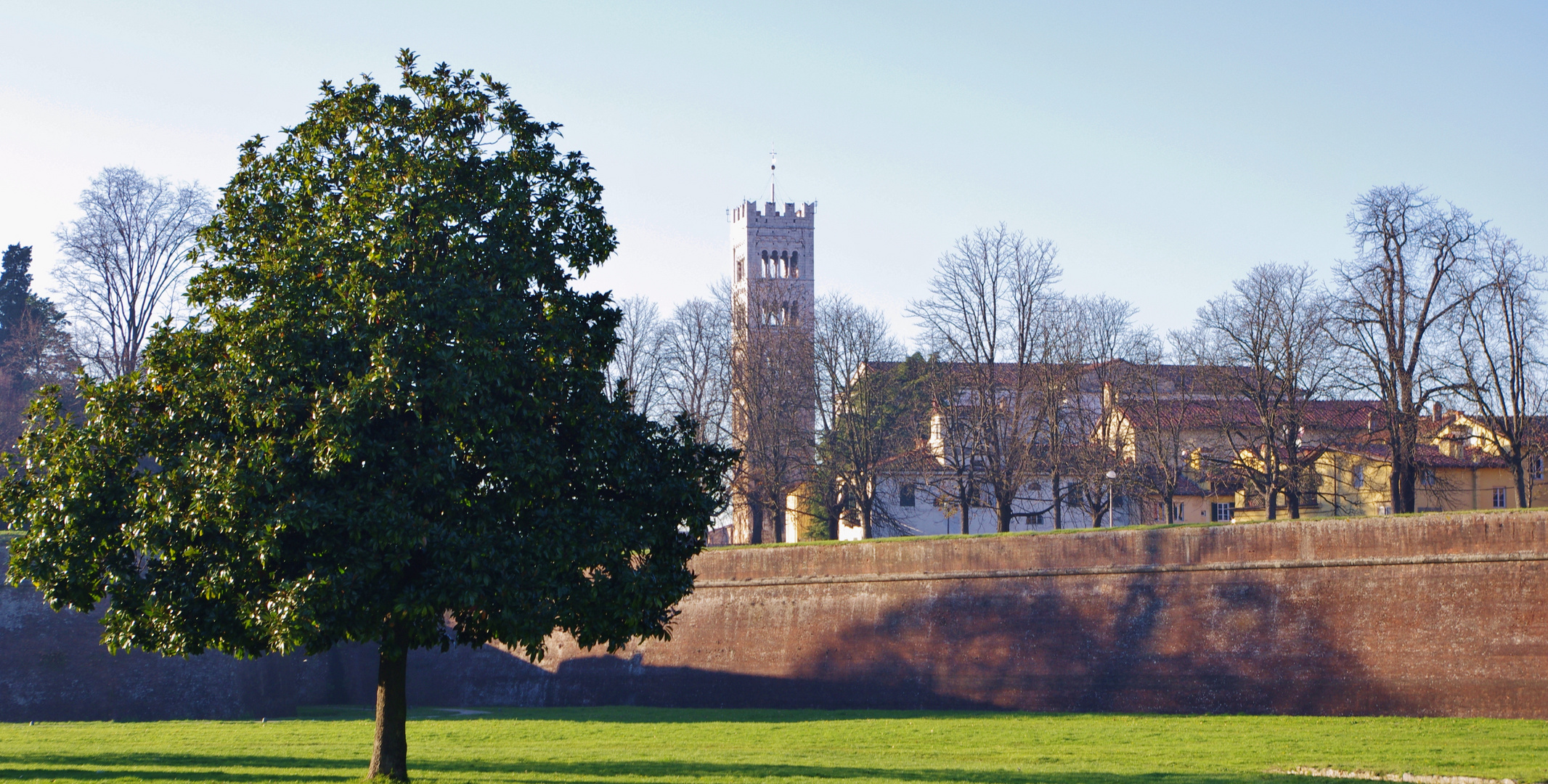 lucca intra muros