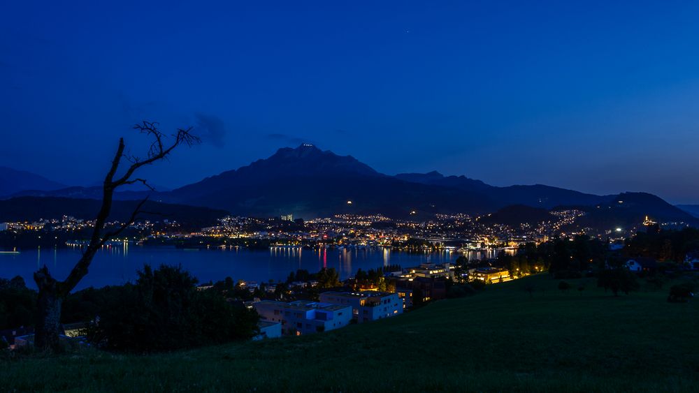 Lucerne by night