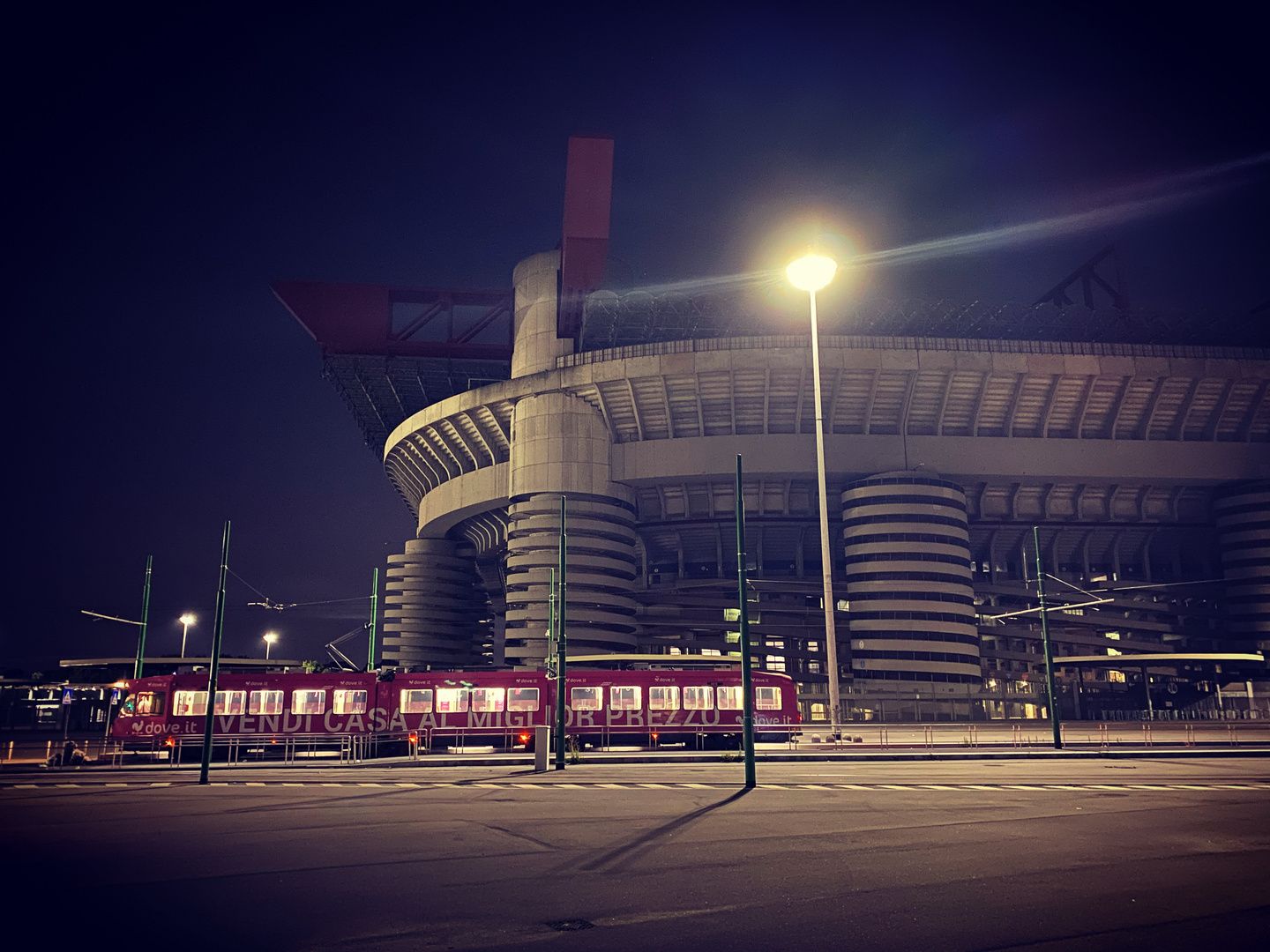 .....luci a San Siro......