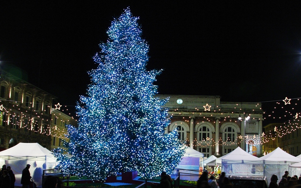 Luci e colori per il vicino natale.