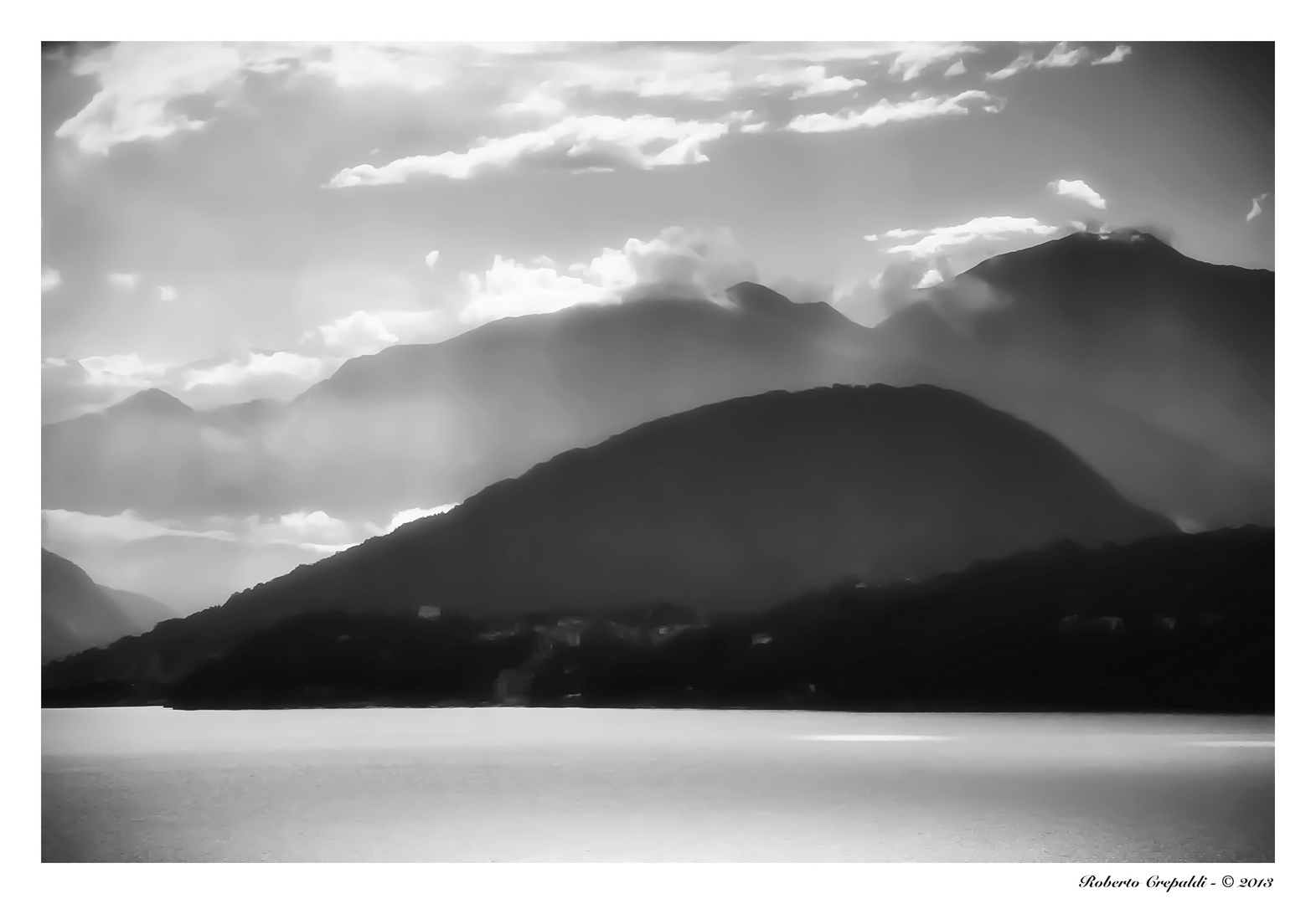 Luci e ombre sul lago