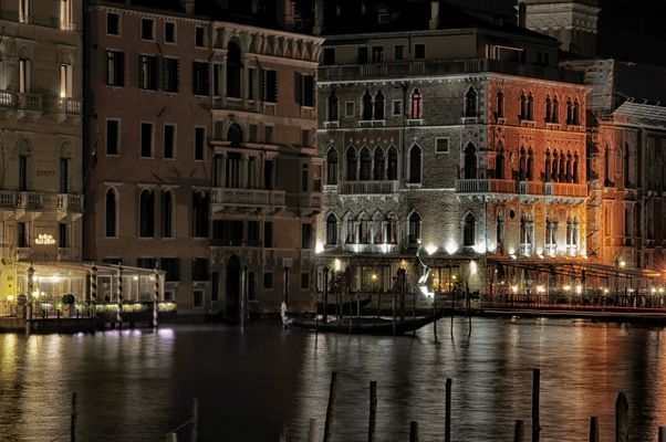 luci notturne a Venezia