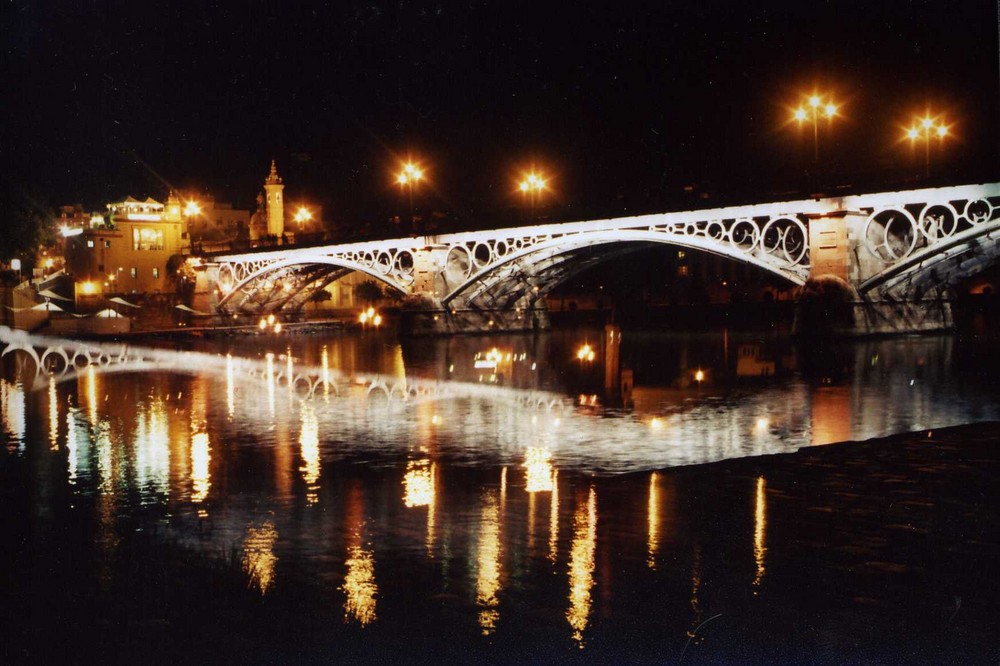 Luci sul ponte di Triana