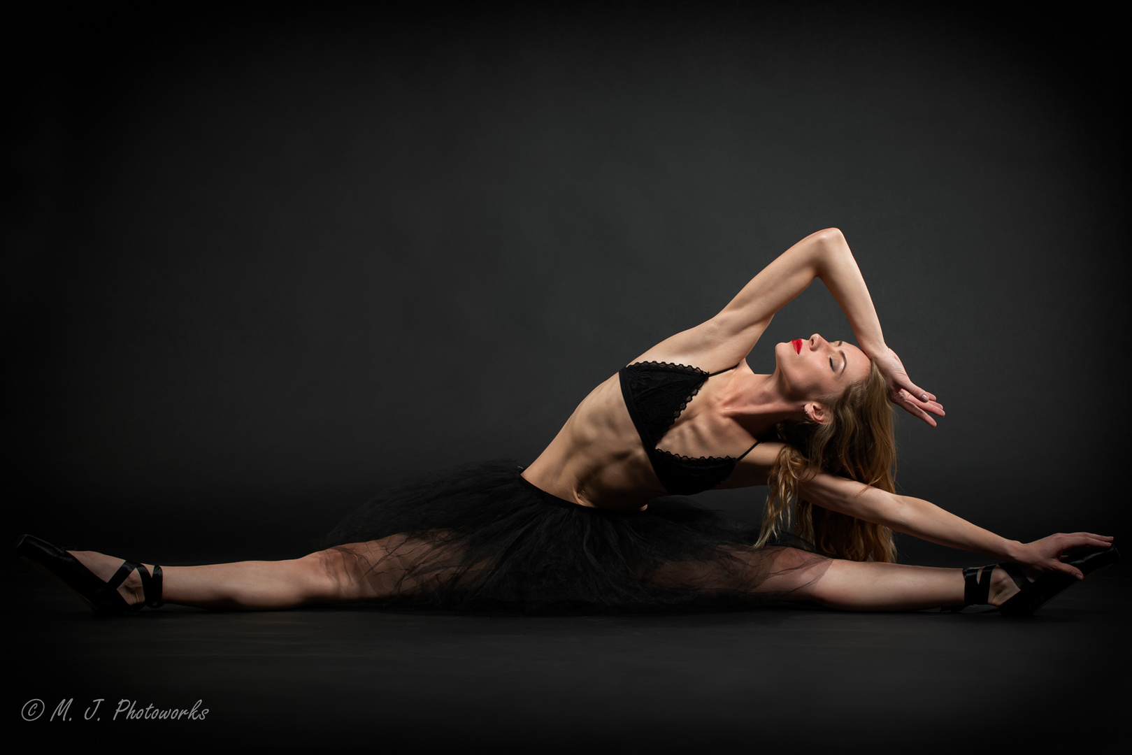 Luci - The Ballerina Series