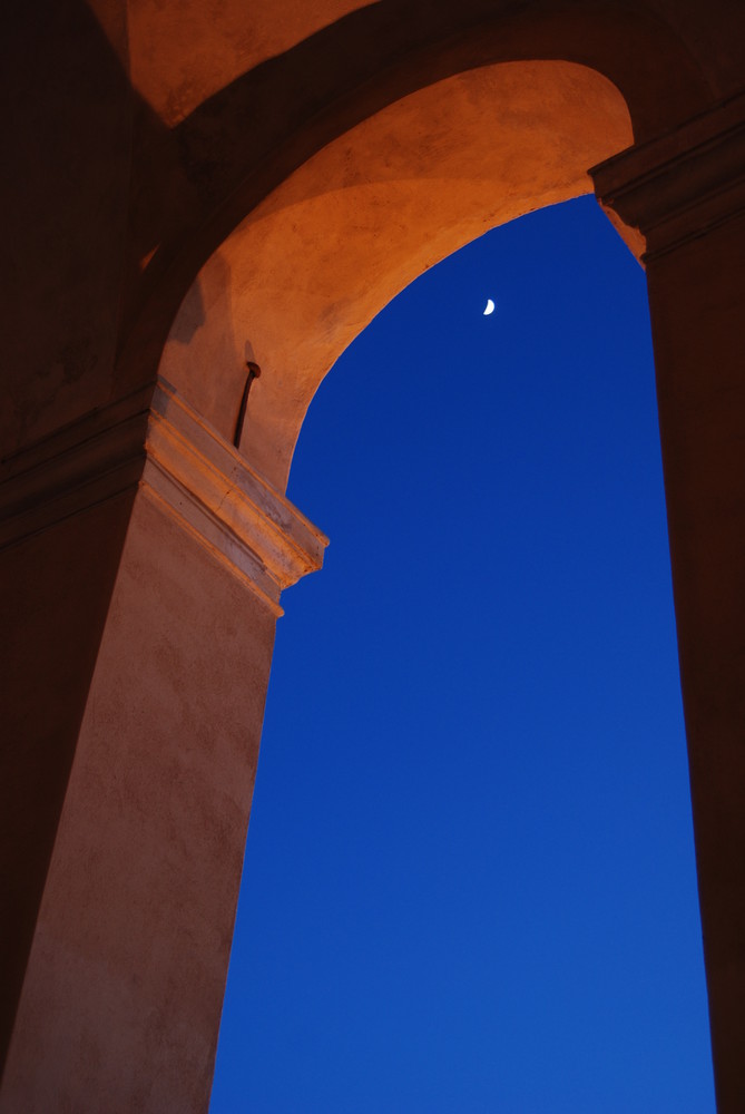 Luci,ombre.... e la Luna