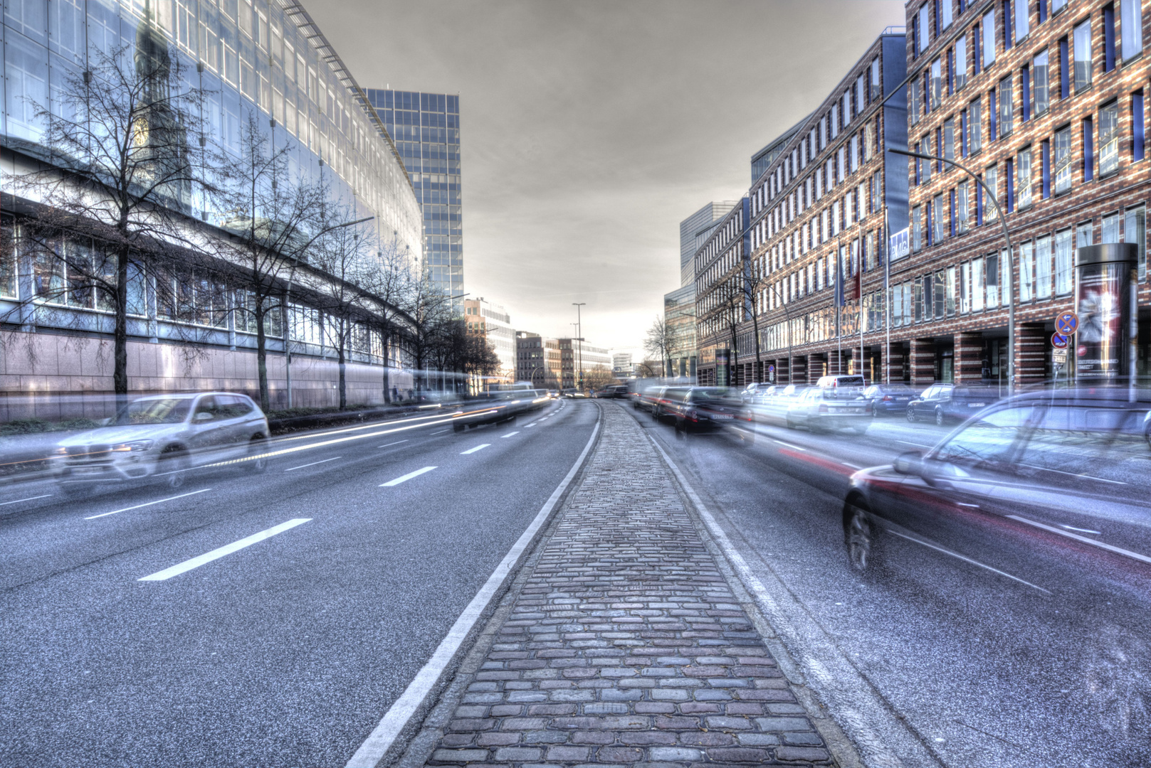 Ludwig-Erhard-Straße in Hamburg 