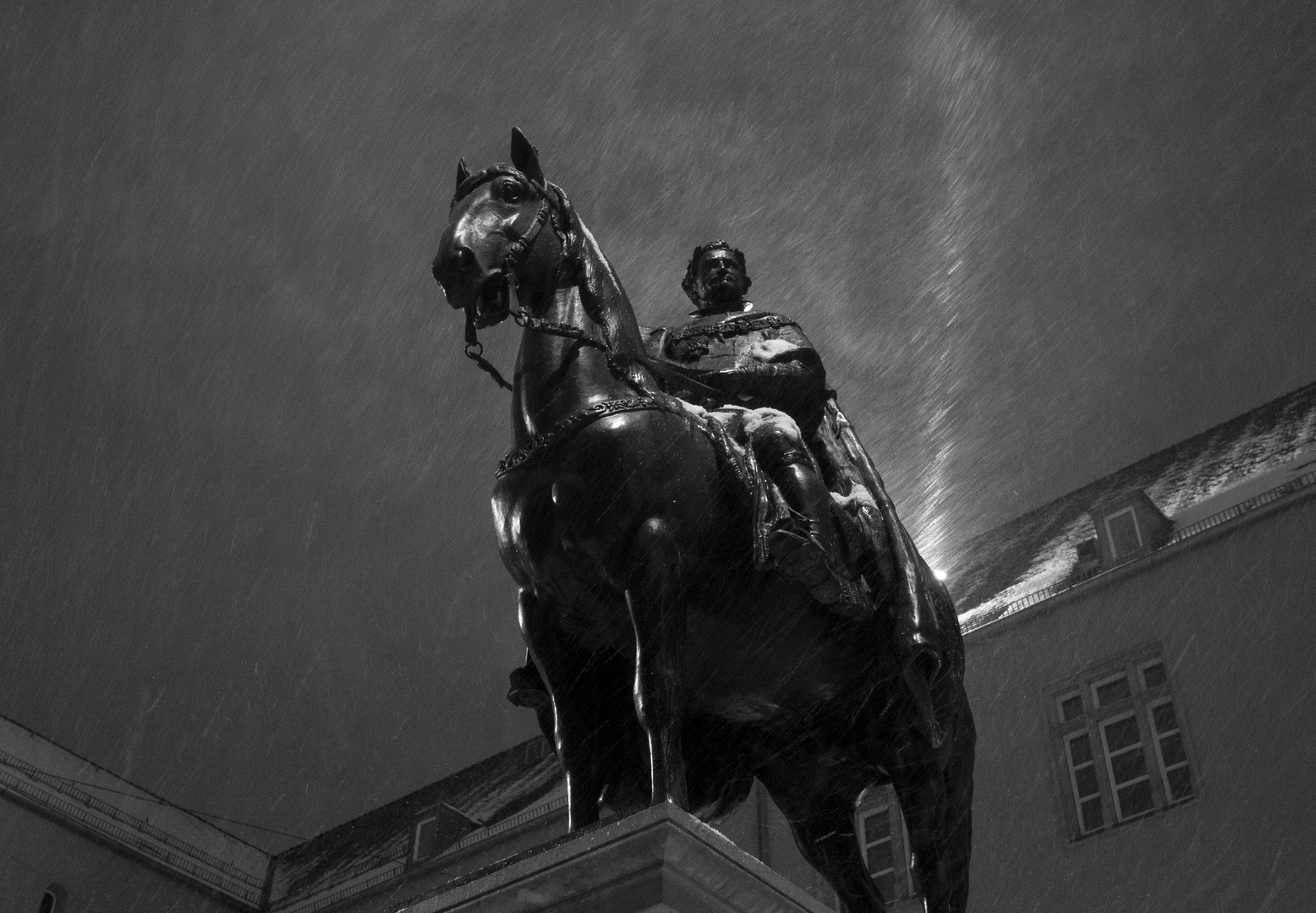 Ludwig I. umstürmt auf dem Domplatz zu Regensburg