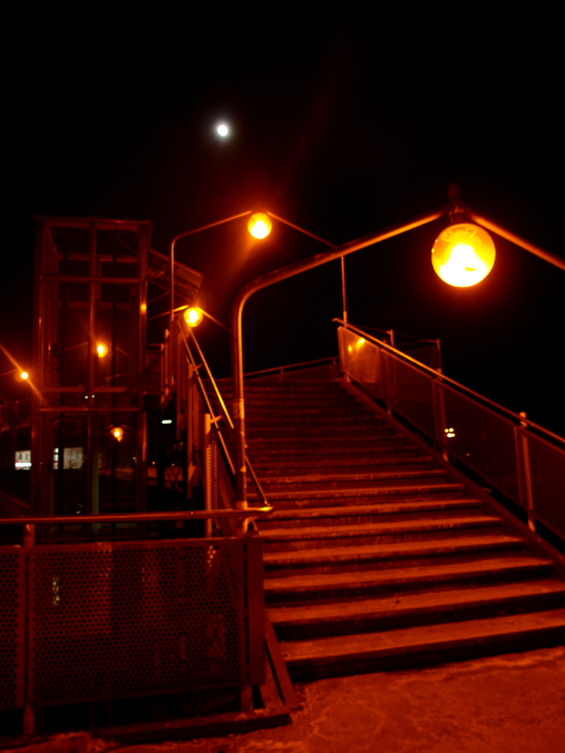 Ludwigsburger Bahnhof bei Nacht :)