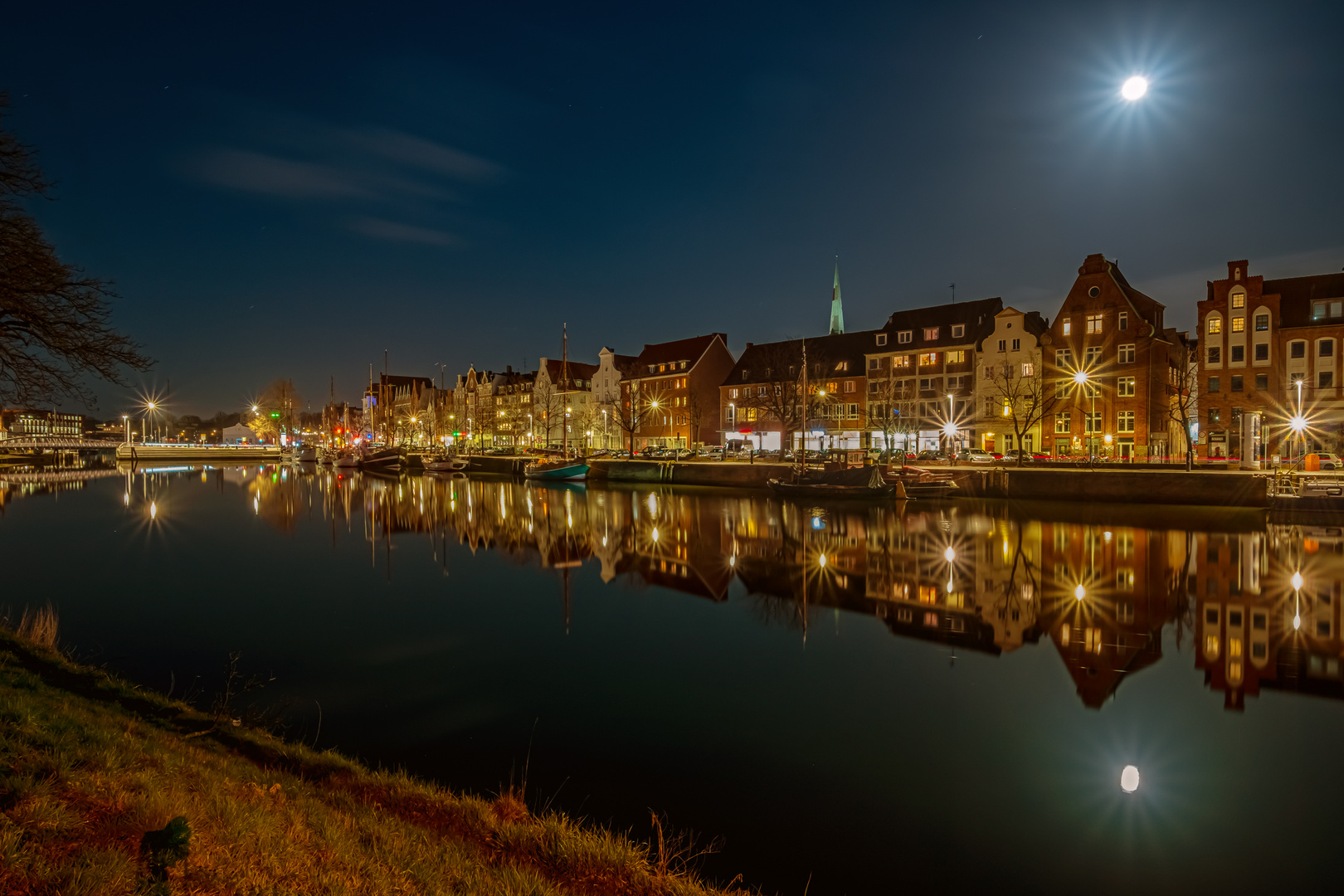 Lübeck bei Nacht