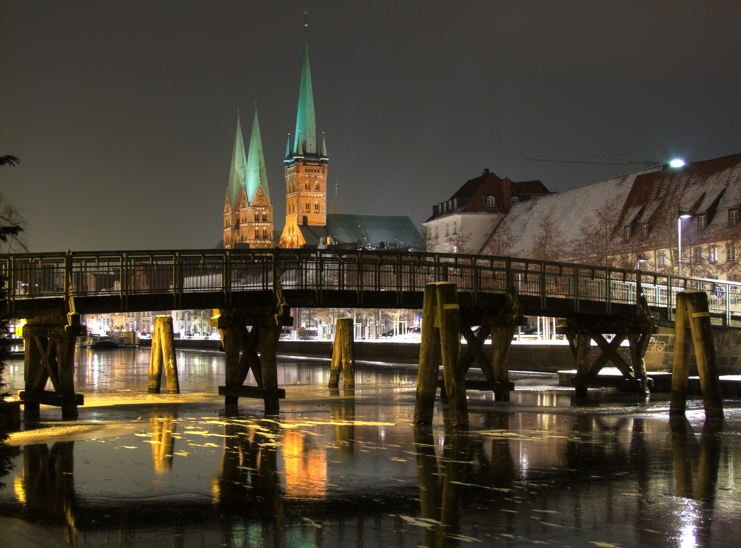 Lübeck bei Nacht 2